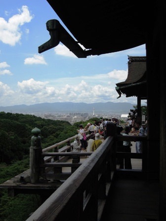 kiyomizudera amadoi