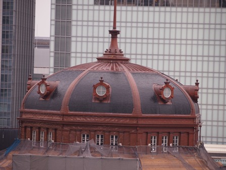 ピカピカの東京駅ドーム