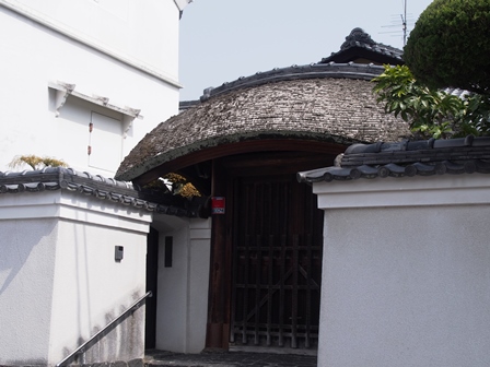 奈良の家玄関