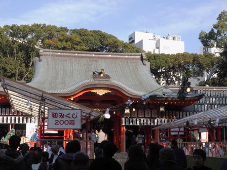 1生田神社拝殿