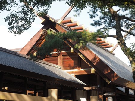 どうやこの屋根！熱田神宮