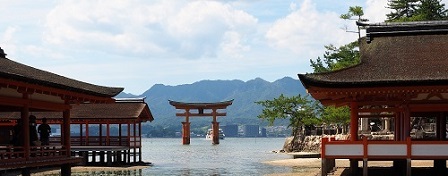 はいでんから鳥居五